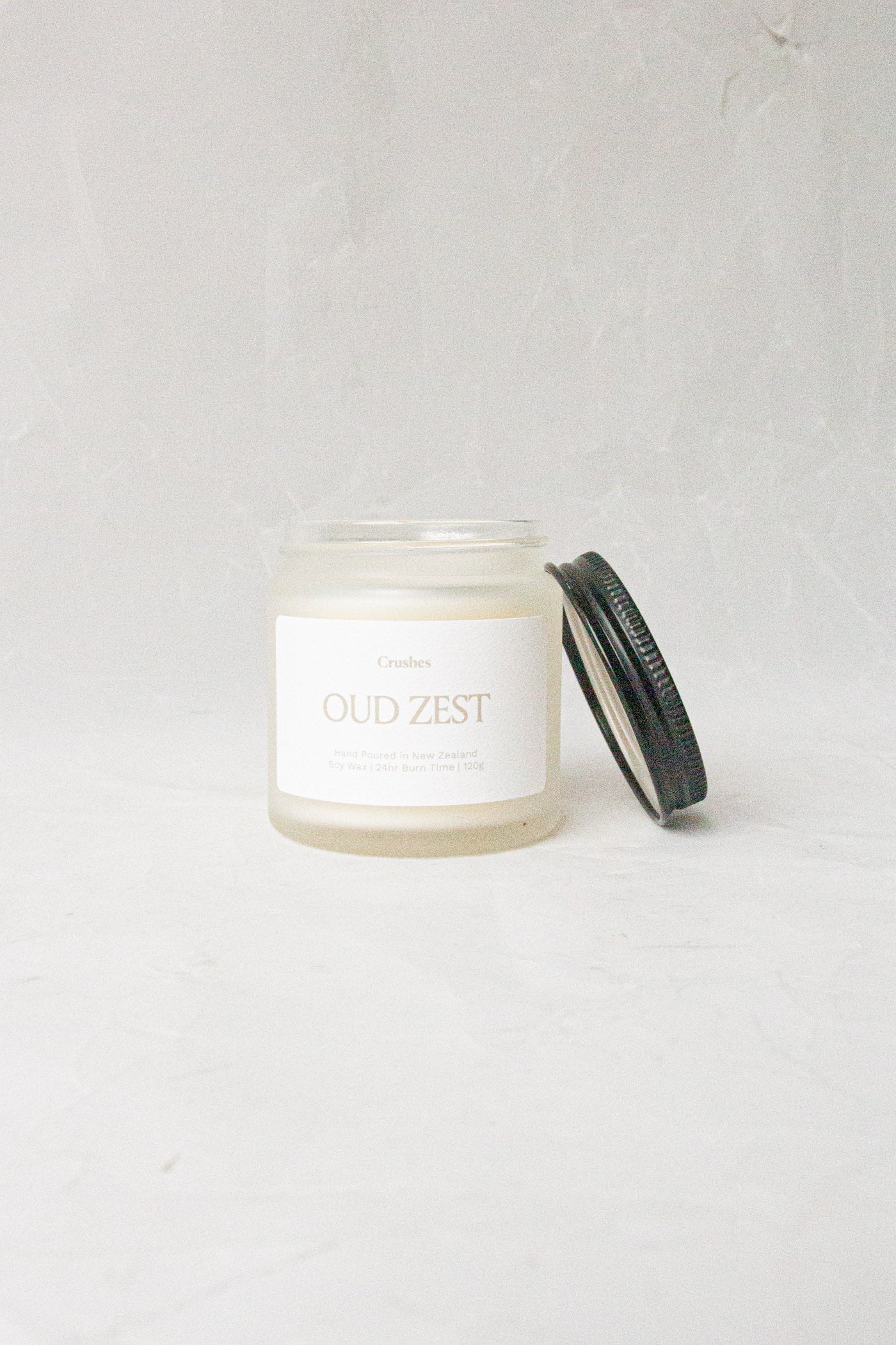 Oud Zest Candle