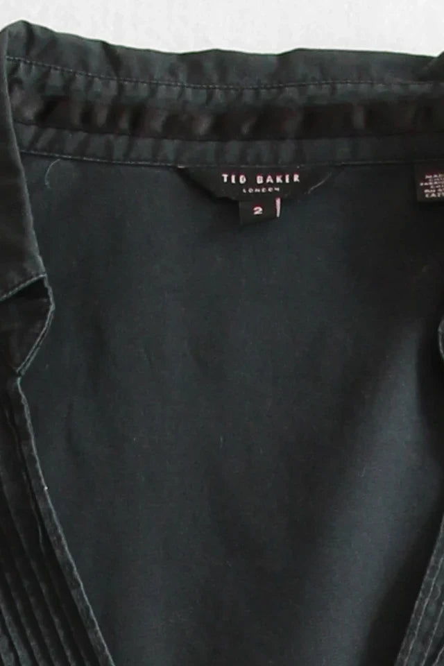 00s Ted Baker Short Sleeve Blouse (XS-S)