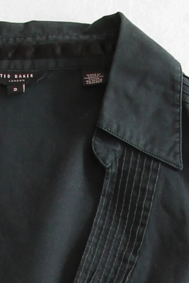 00s Ted Baker Short Sleeve Blouse (XS-S)