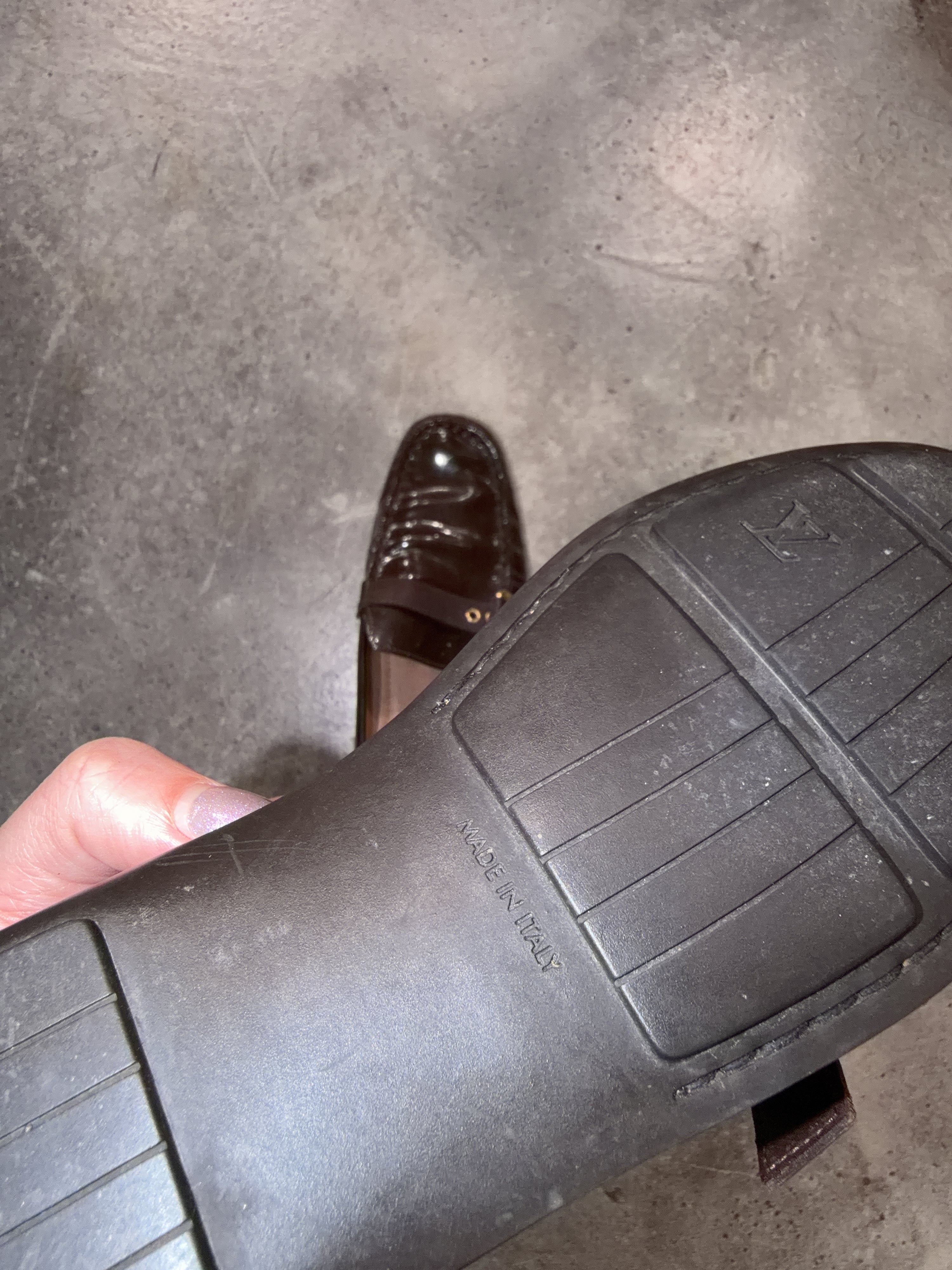 Louis Vuitton Dark Brown Patent Leather Driving Loafers (38.5)