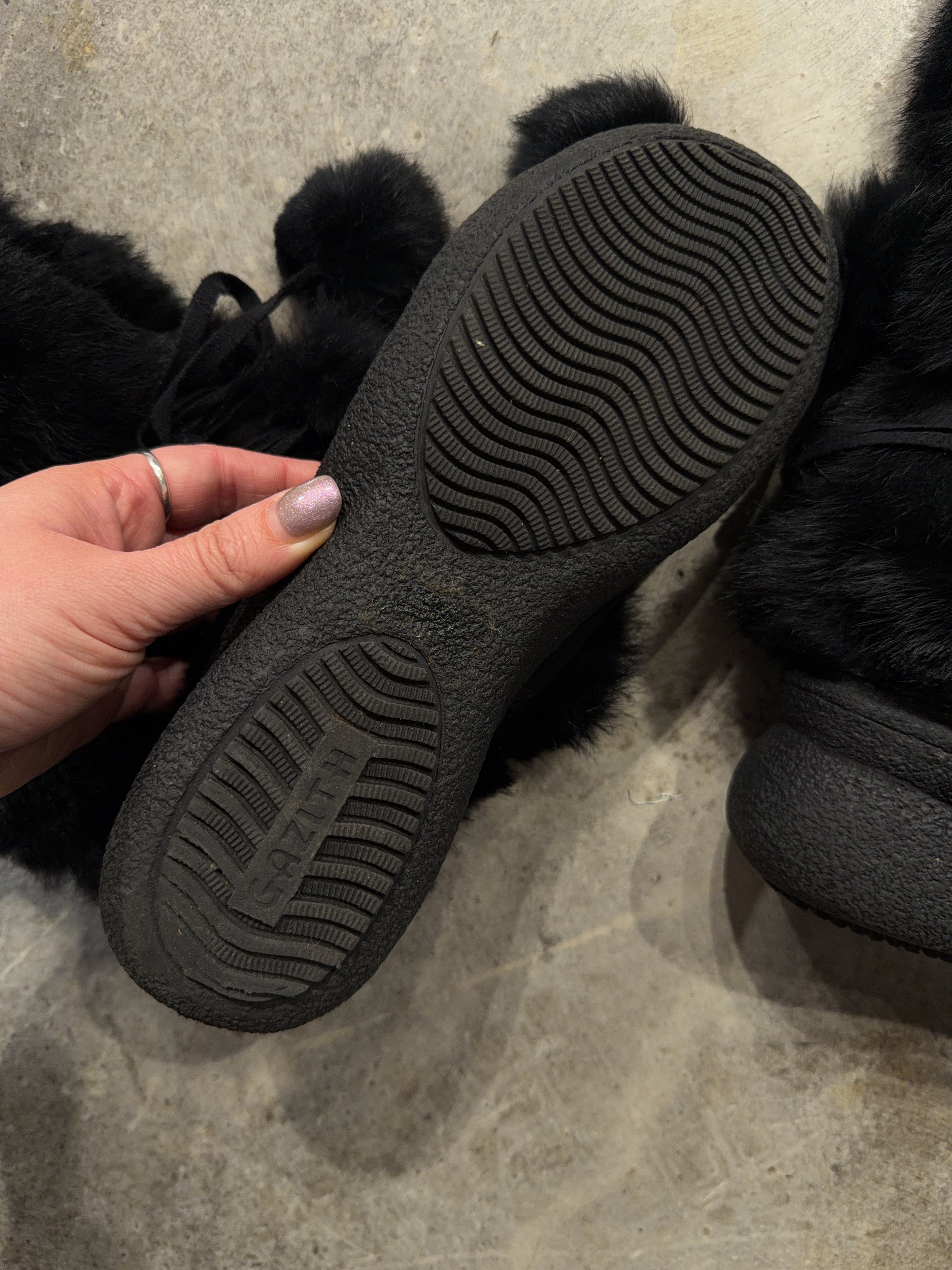 Boots With The Fur (39)