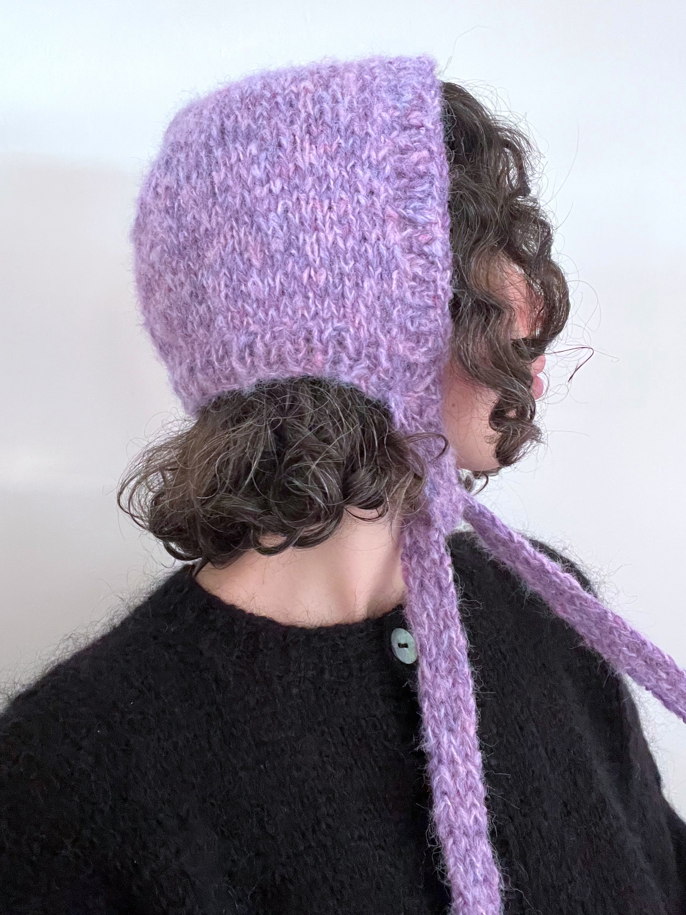 Coral Bonnet