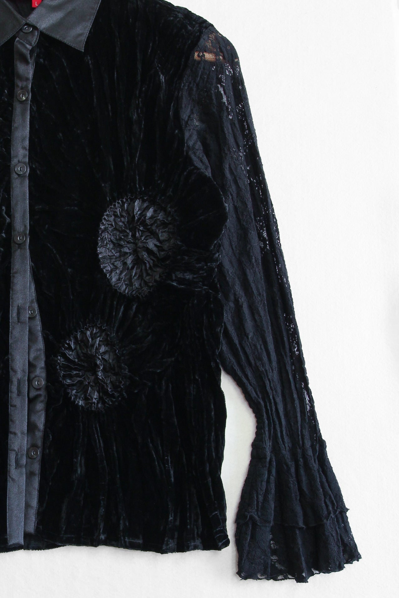 90s Textural and Velvet Renee Button Up (Large)