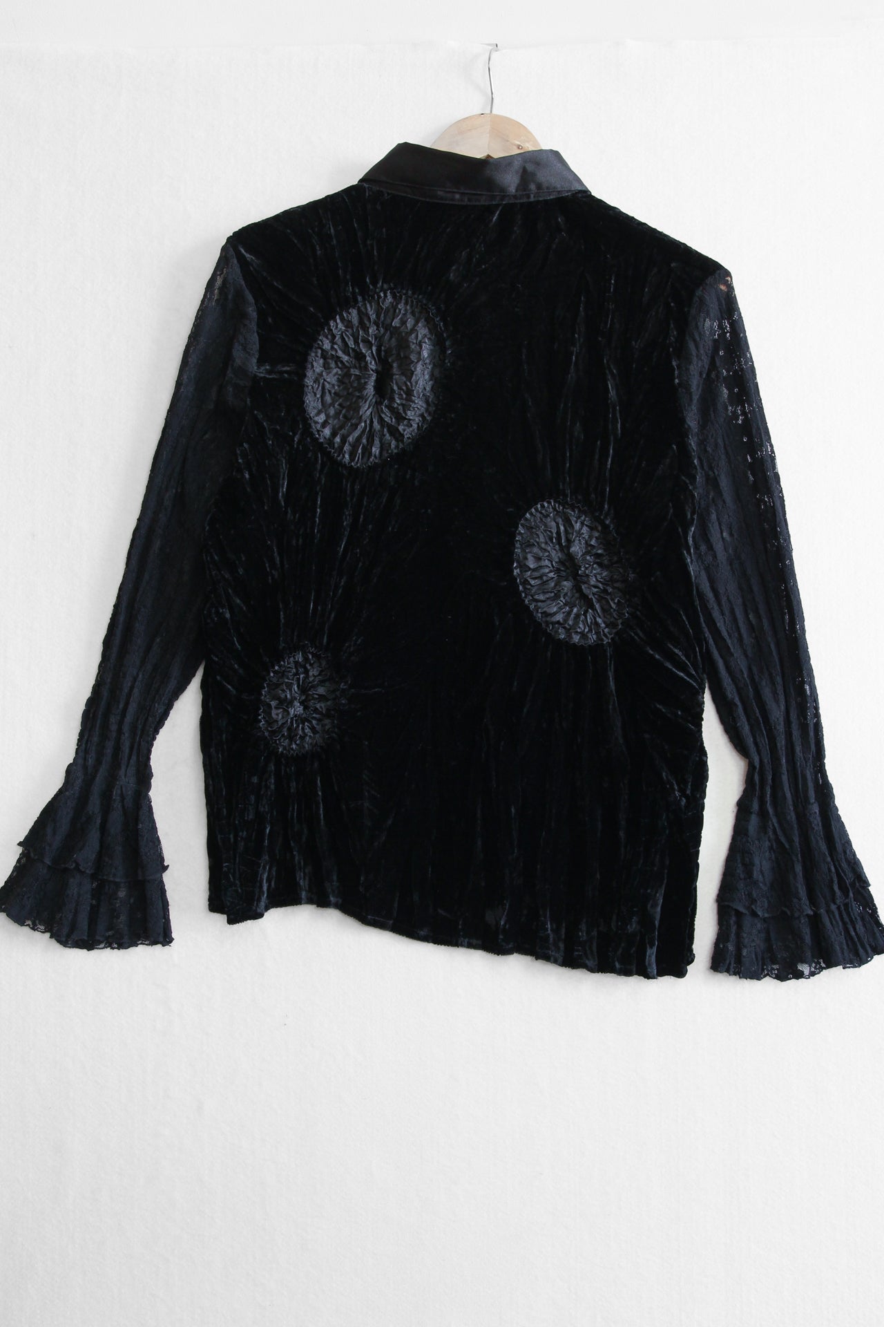 90s Textural and Velvet Renee Button Up (Large)