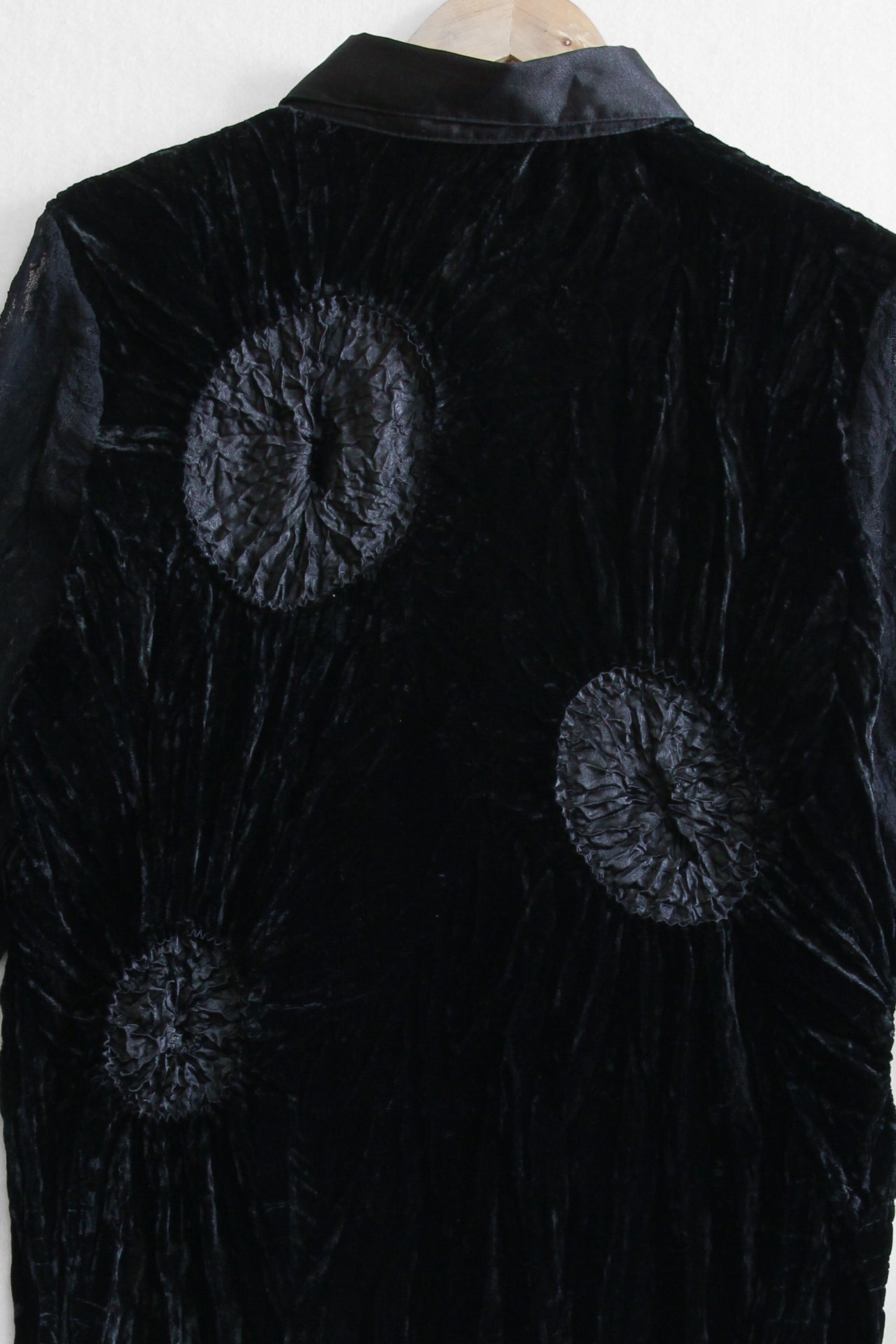 90s Textural and Velvet Renee Button Up (Large)