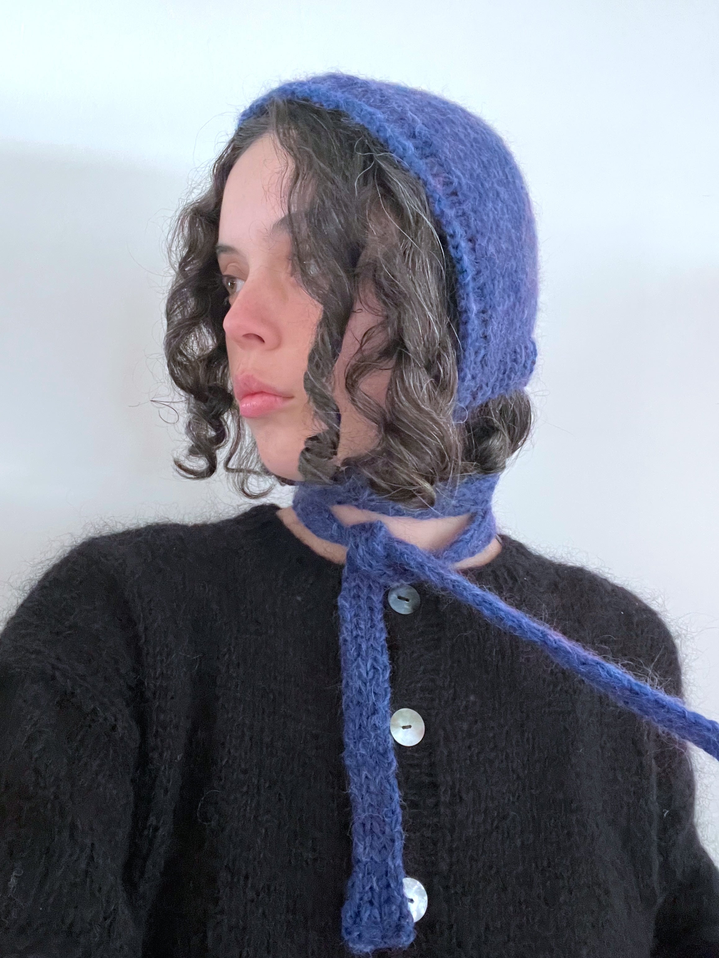 Indigo Bonnet