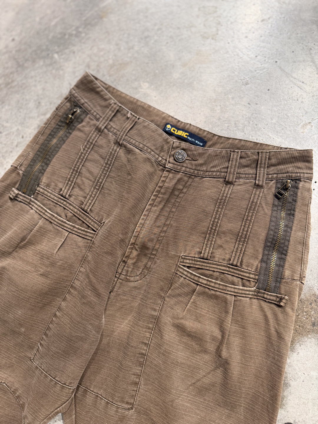 00s Cubic Utility Pants For The Outdoors (S-M)