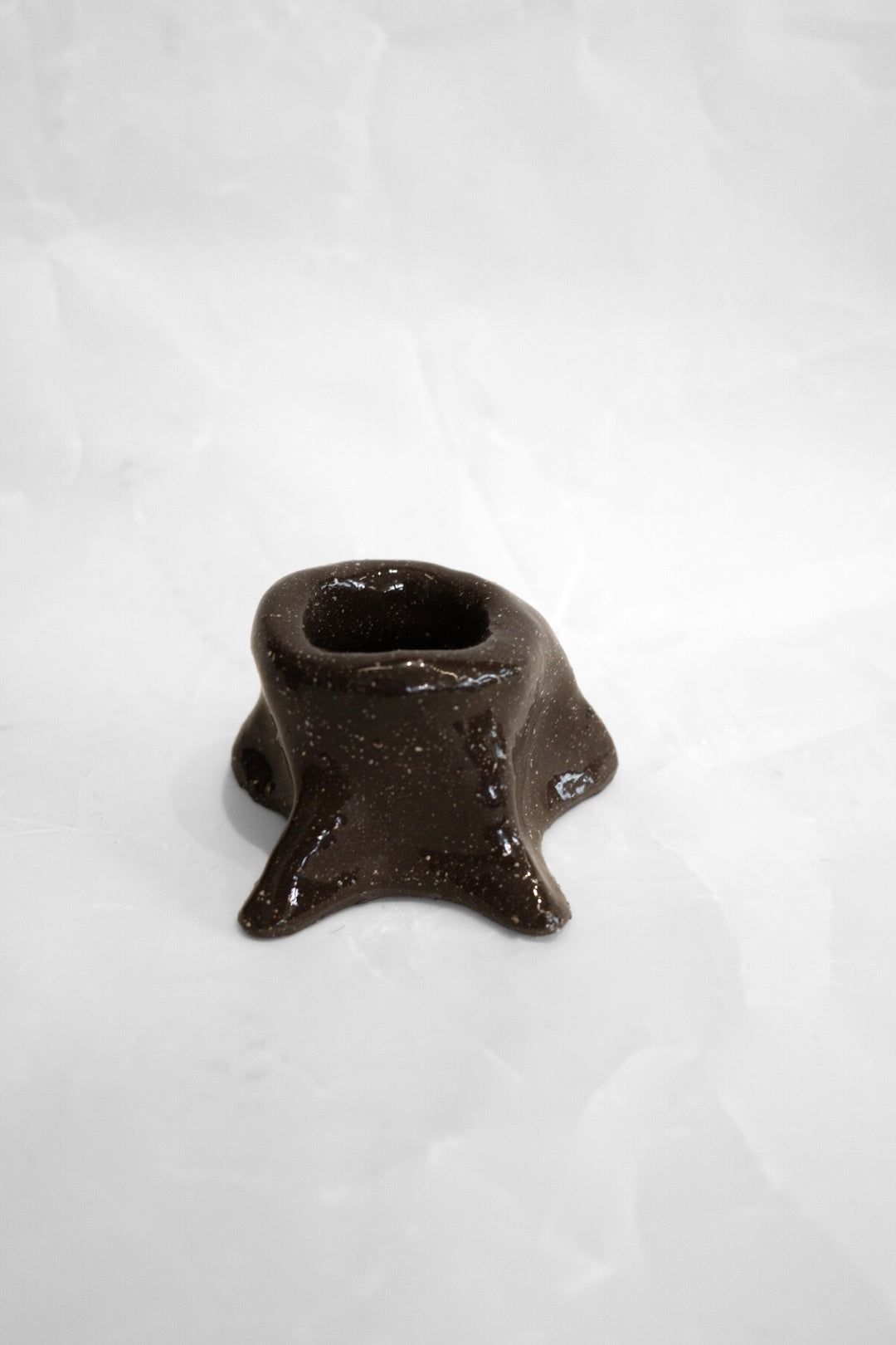 Starburst Candlestick Holder - Dark Brown Speckled