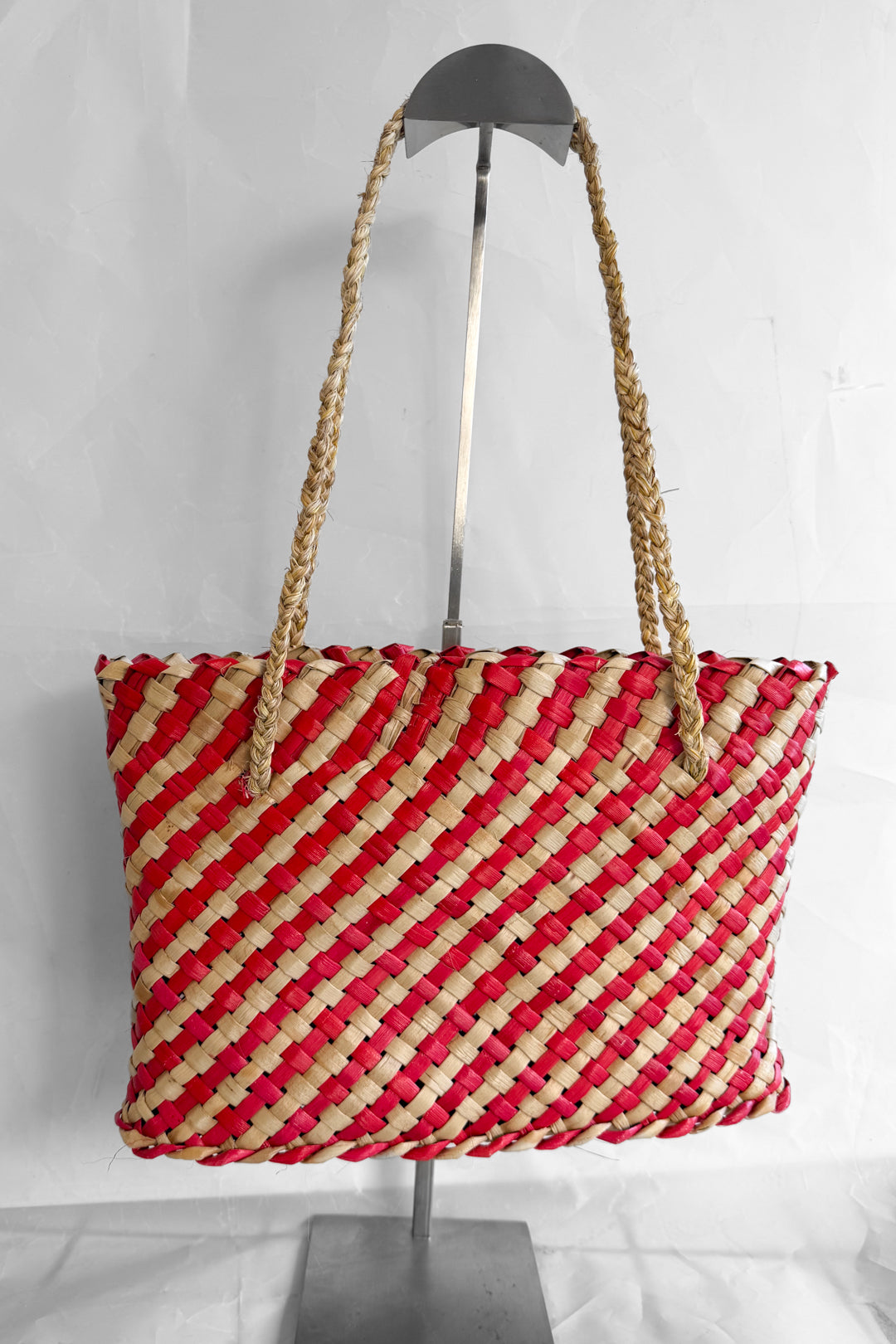 Handwoven Harakeke Kete #1