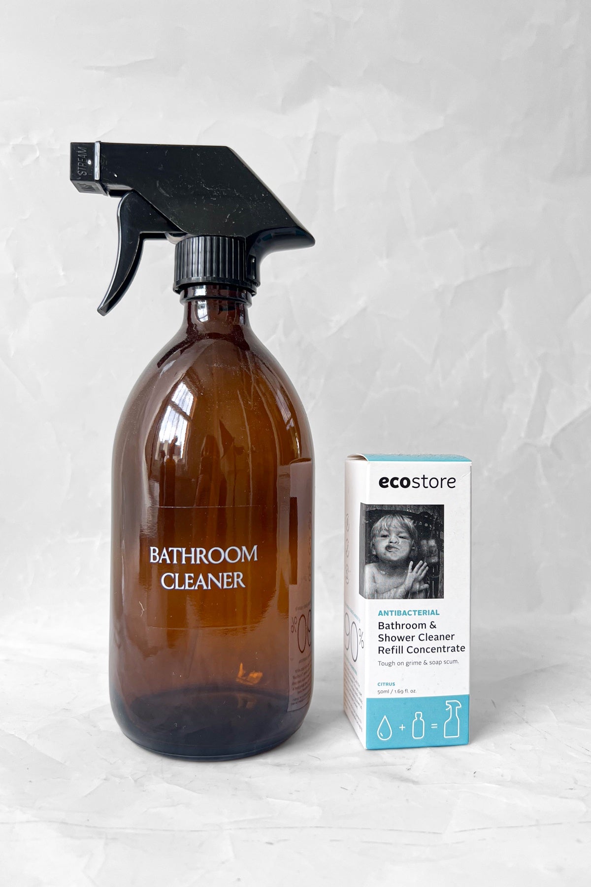 Bathroom Cleaner Set: Concentrate and Re-Usable Glass Bottle